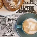 Le Bacette Oda ve Kahvaltı 4*