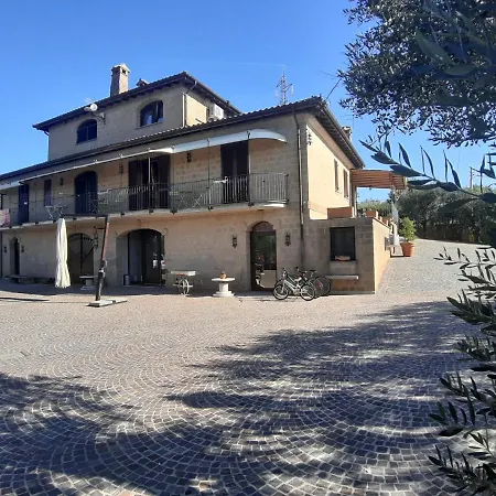 Le Bacette Bed and Breakfast 4*